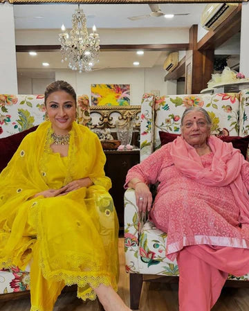 Urvashi Dholakia