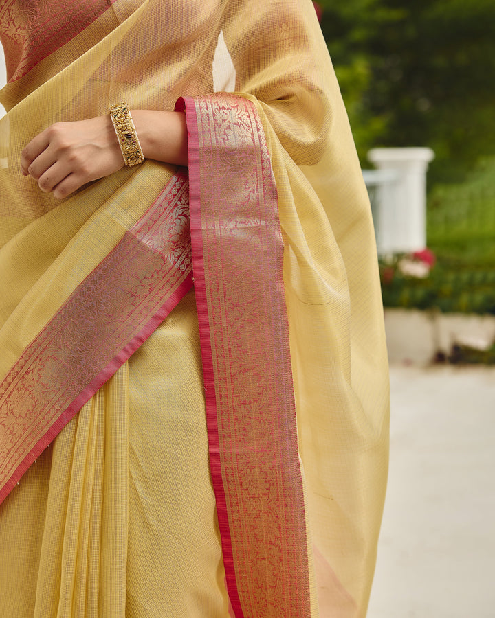 Shimmer Gold Pink Doria Zari Border Saree