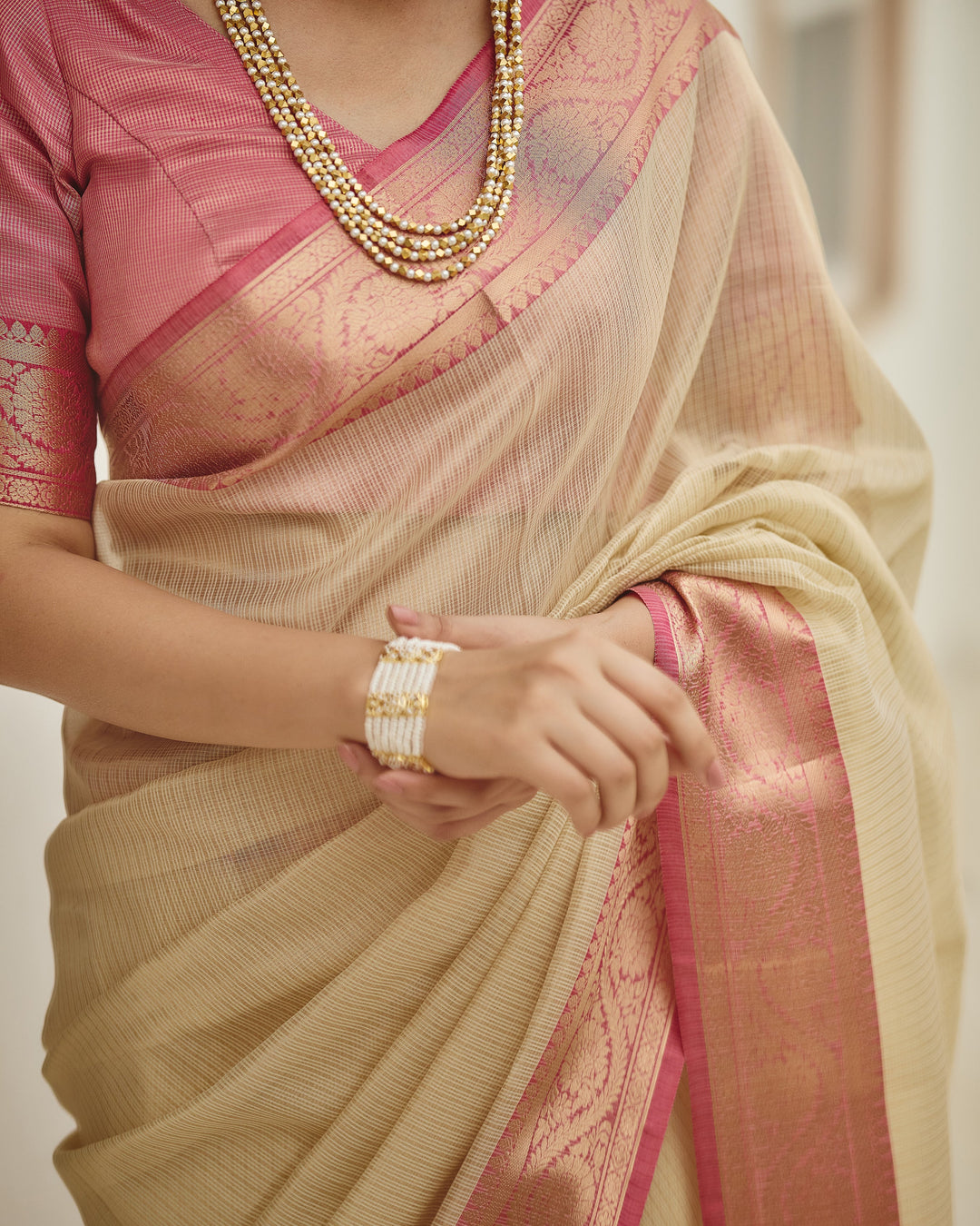 Keeni Beige Pink Doria Zari Border Saree