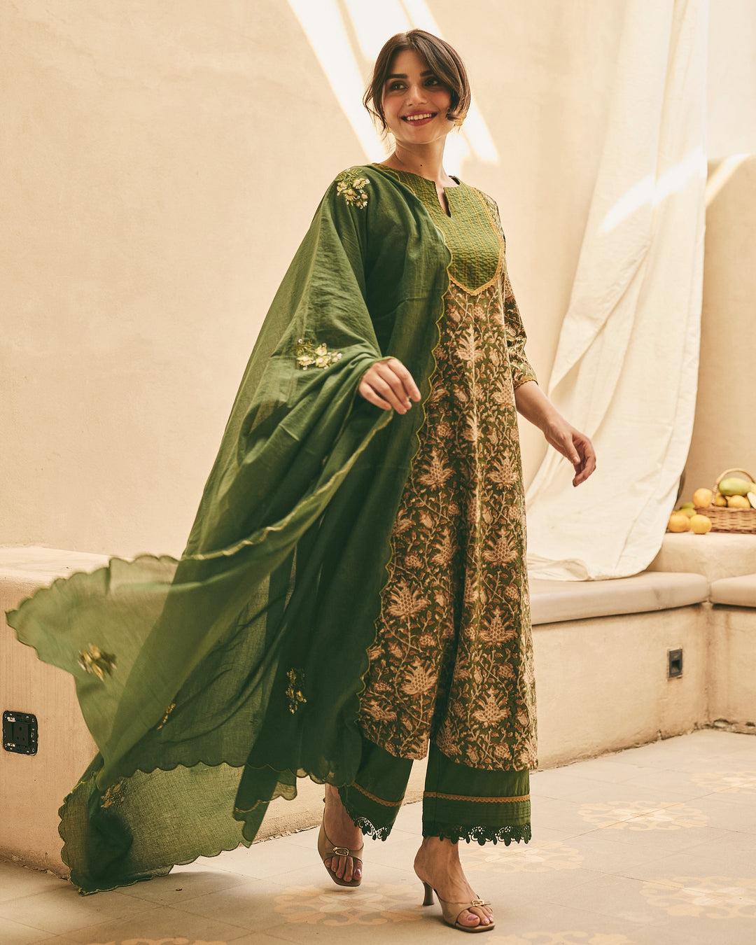 Kalyaa Green Cotton Printed Suit Set