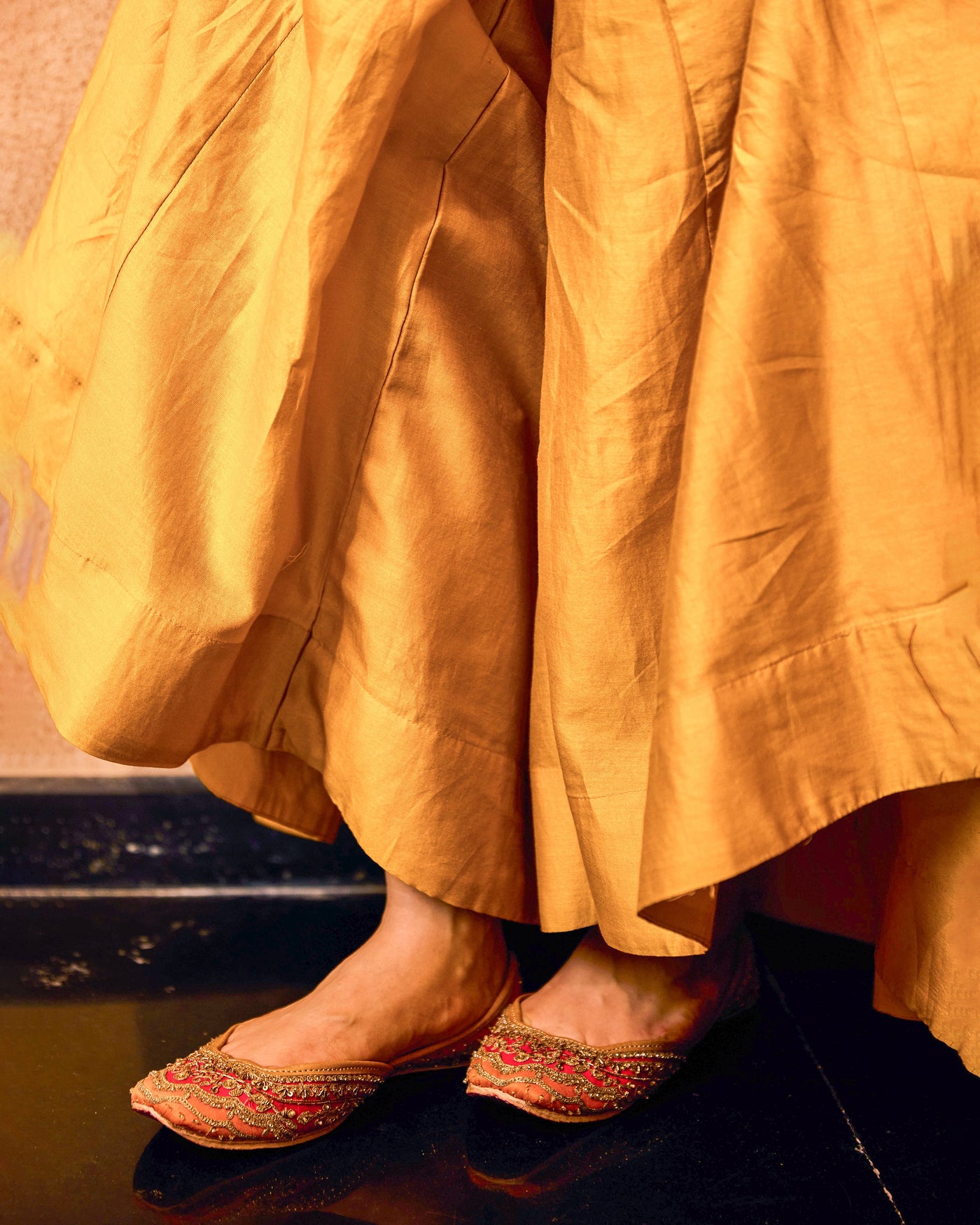 Mehfil Pink Handcrafted Jutti