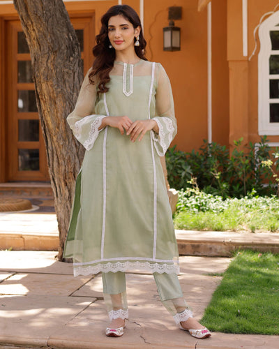 OFF WHITE UNSTITCHED PURE ORGANZA SUIT EMBELLISHED WITH RESHAM WORK –  Kothari Sons
