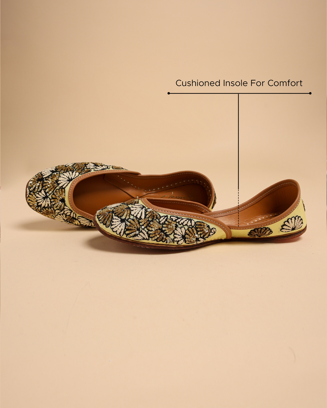 Seedpearl Handcrafted Jutti