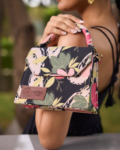 Camellia Black Chiq Bag