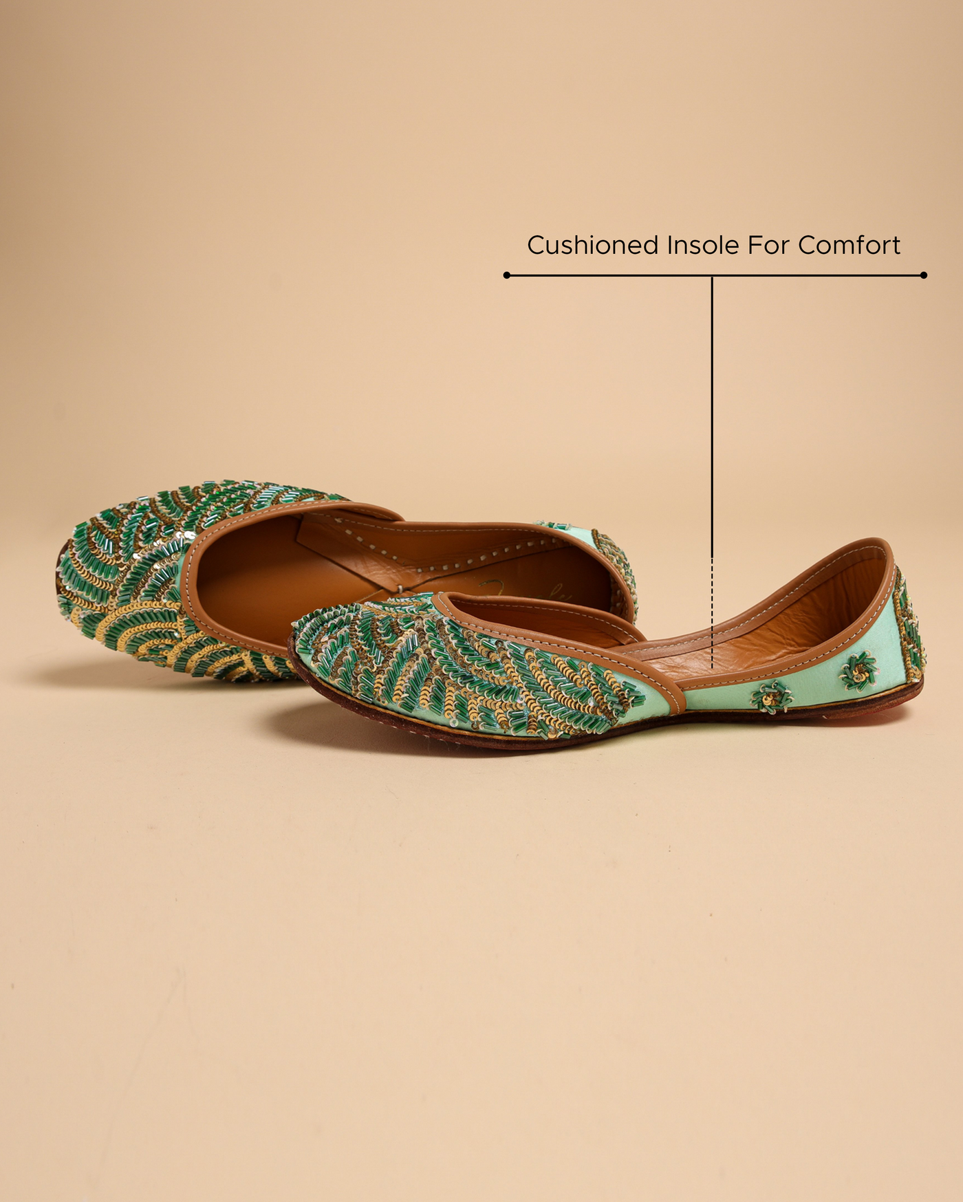 Old Green Handcrafted Jutti