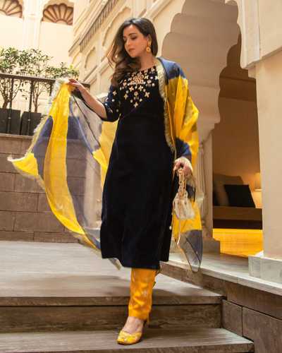 Dazzling Blue Velvet Handcrafted Dupatta