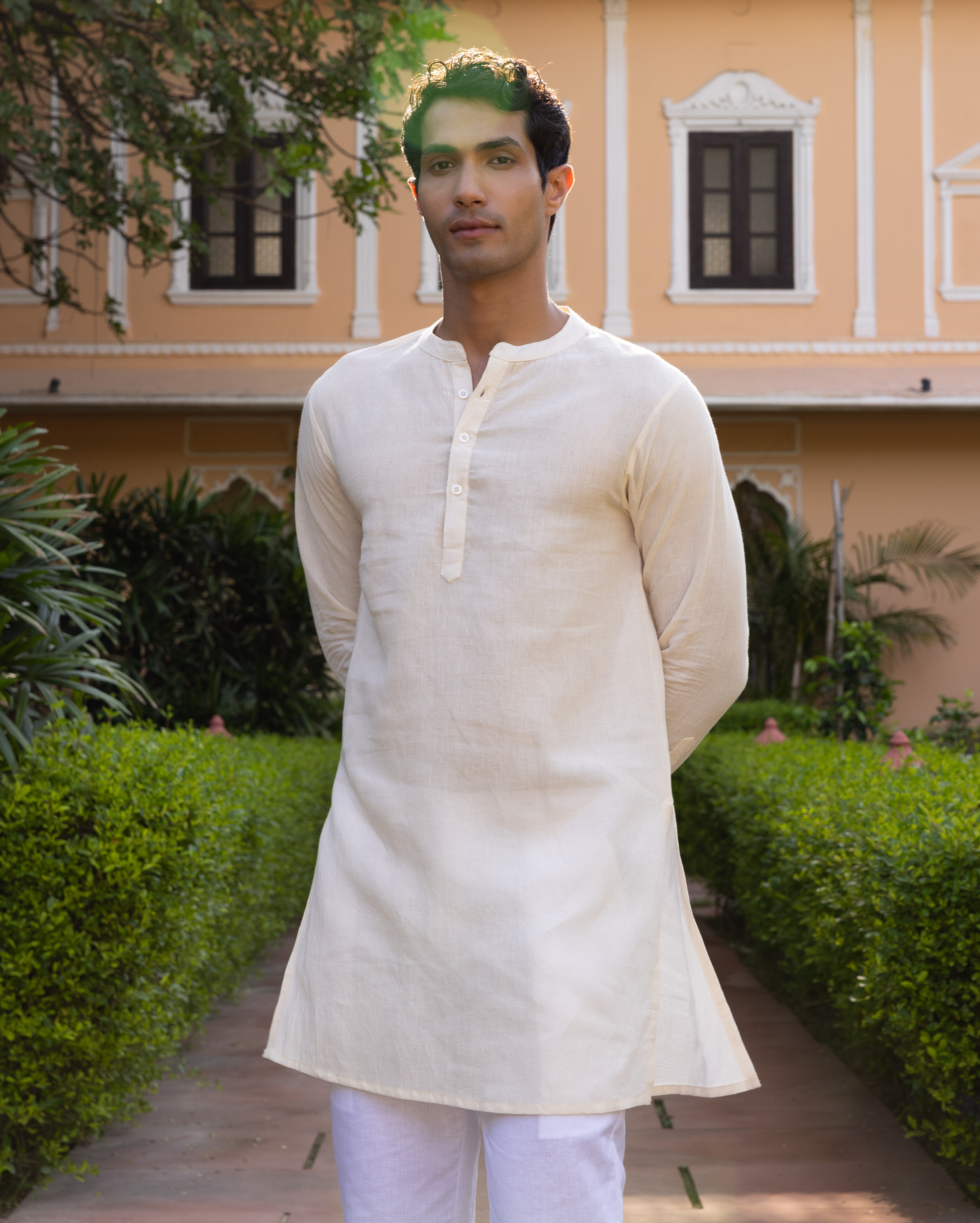 Rajendra Off white Solid Linen Kurta