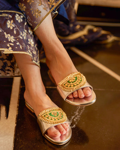 Aabroo Silver Gota Flats