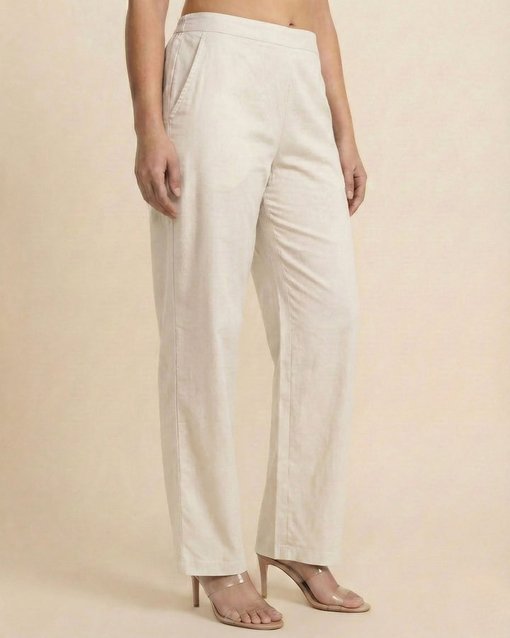 Kriya Off White Cotton Solid Straight Pants