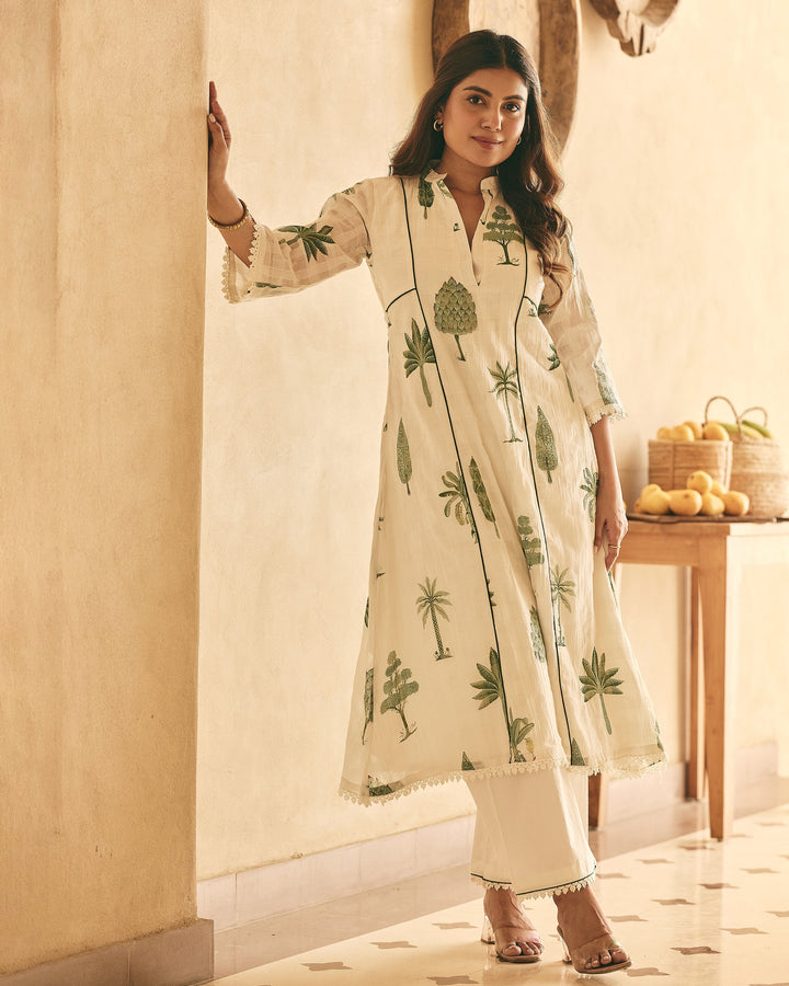 Tree Off White Cotton Big Checks Printed Kurta Set