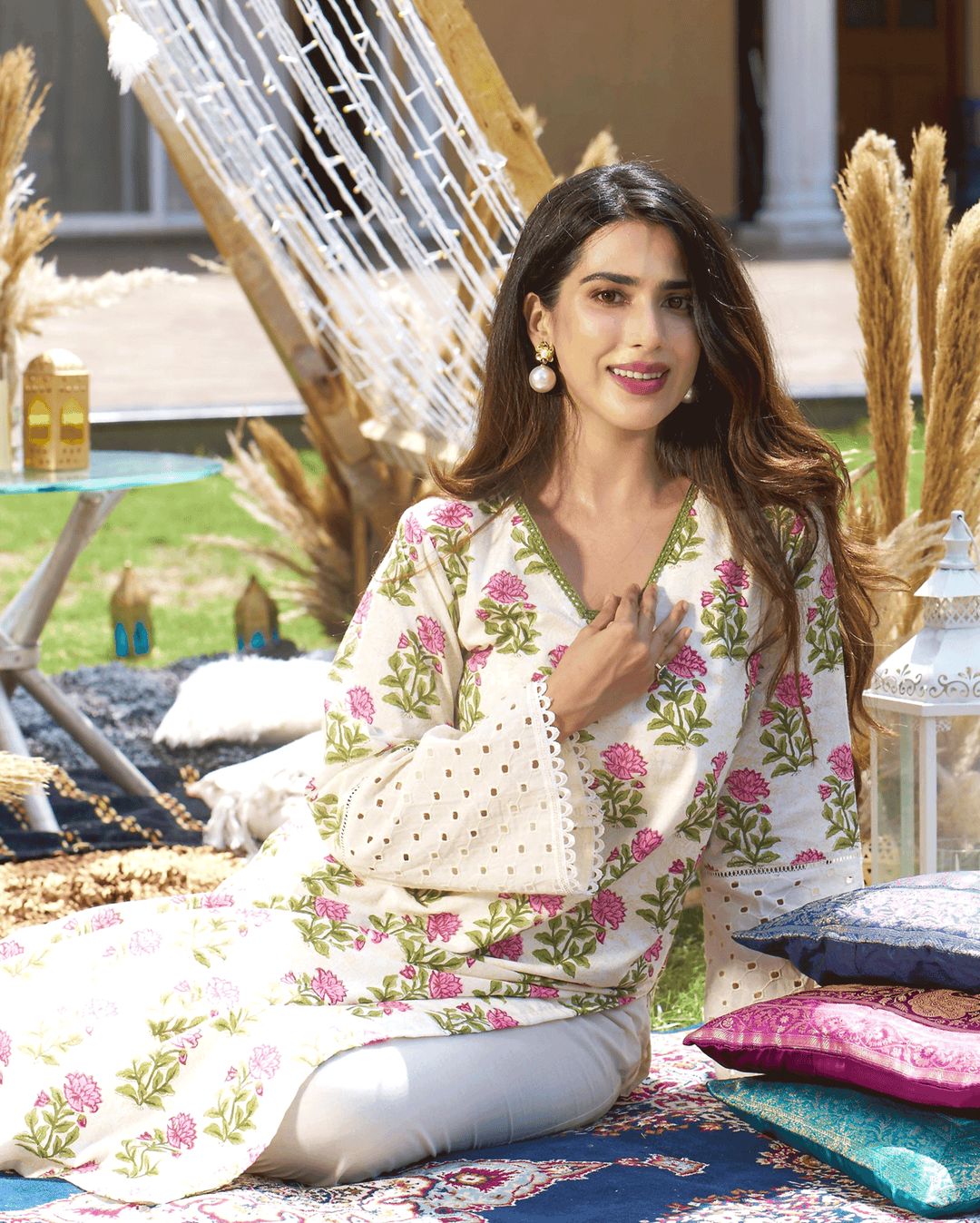 Ravishing Cream Printed Cotton Kurta Set