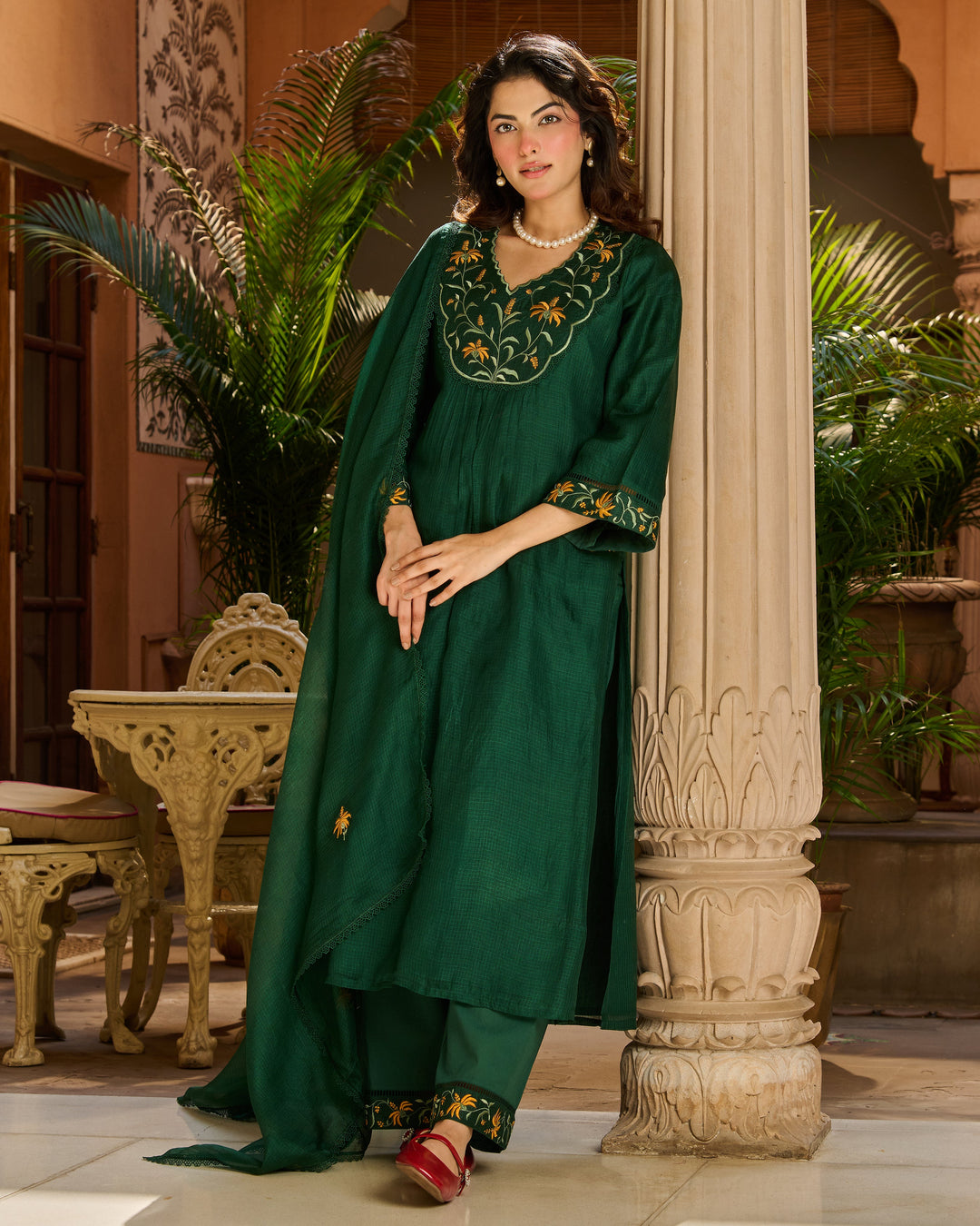 Vanya Green Embroidered Doria Suit Set
