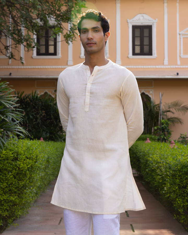 Reyansh Off White Solid Cotton Flex Kurta