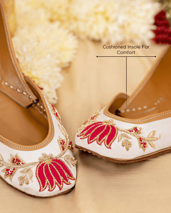 Brink Pink Handcrafted Jutti