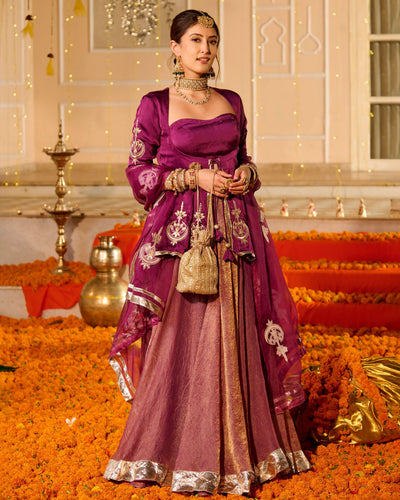 dress for lady sangeet What to Wear to a Sangeet Party? : Sangeet Ceremony Style Guide Mohi fashion