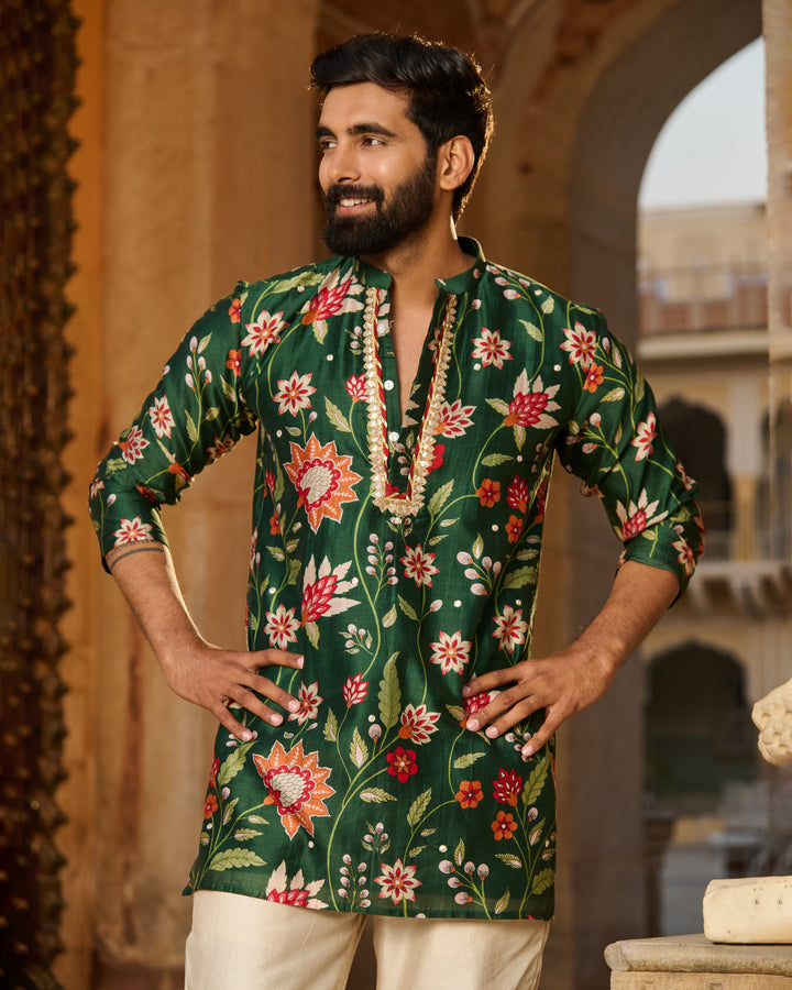 Ayaan Green Printed Chanderi Kurta
