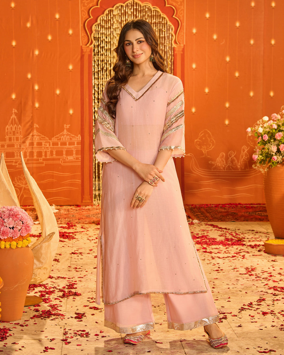 Rajeshwari Light Pink Embroidered Chanderi Kurta Set