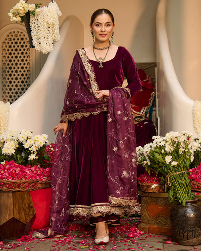 Mahika Purple Solid Velvet Suit Set