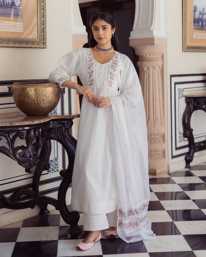 Rizz White Embroidered Cotton Suit Set