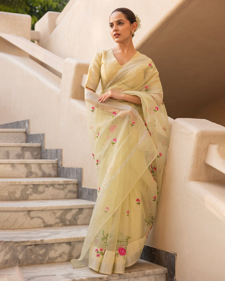 Gulora Light Green Doria Embroidered Saree