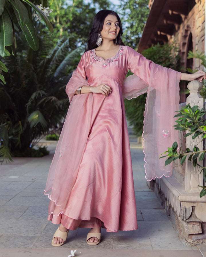 Mallow Mauve Embroidered Chanderi Suit Set