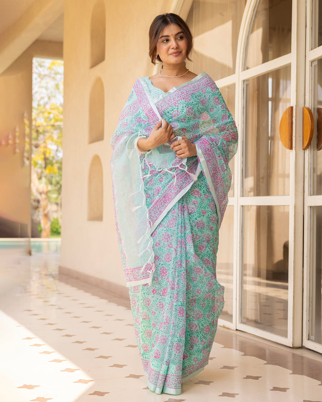 Kamalini Sea Green Doria Printed Saree