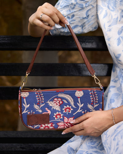 Maranta Blue Baguette Bag