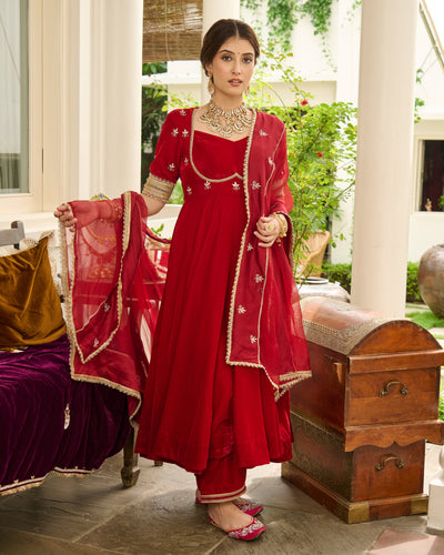Viti Red Embroidered Velvet Suit Set