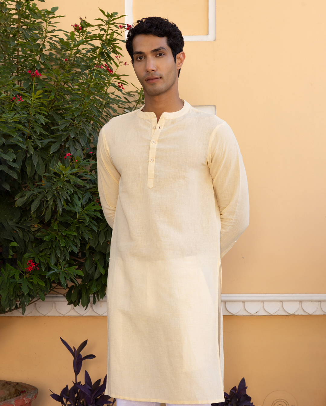 Abhi Cream Solid Cotton Flex Kurta