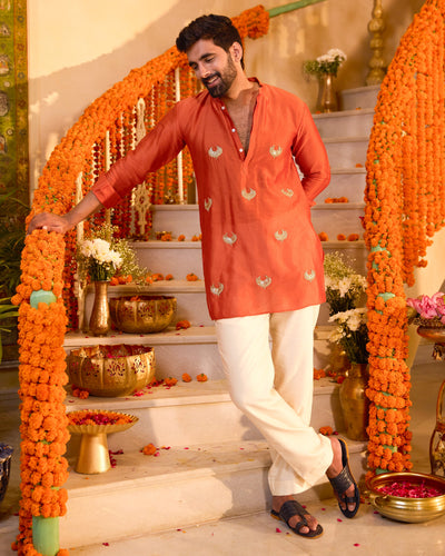 Ratnav Orange Embroidered Chanderi Kurta