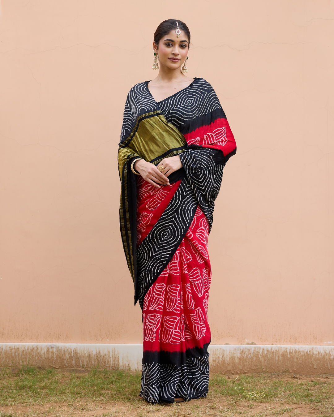 Rate Black Gajji Silk Bandhej Saree