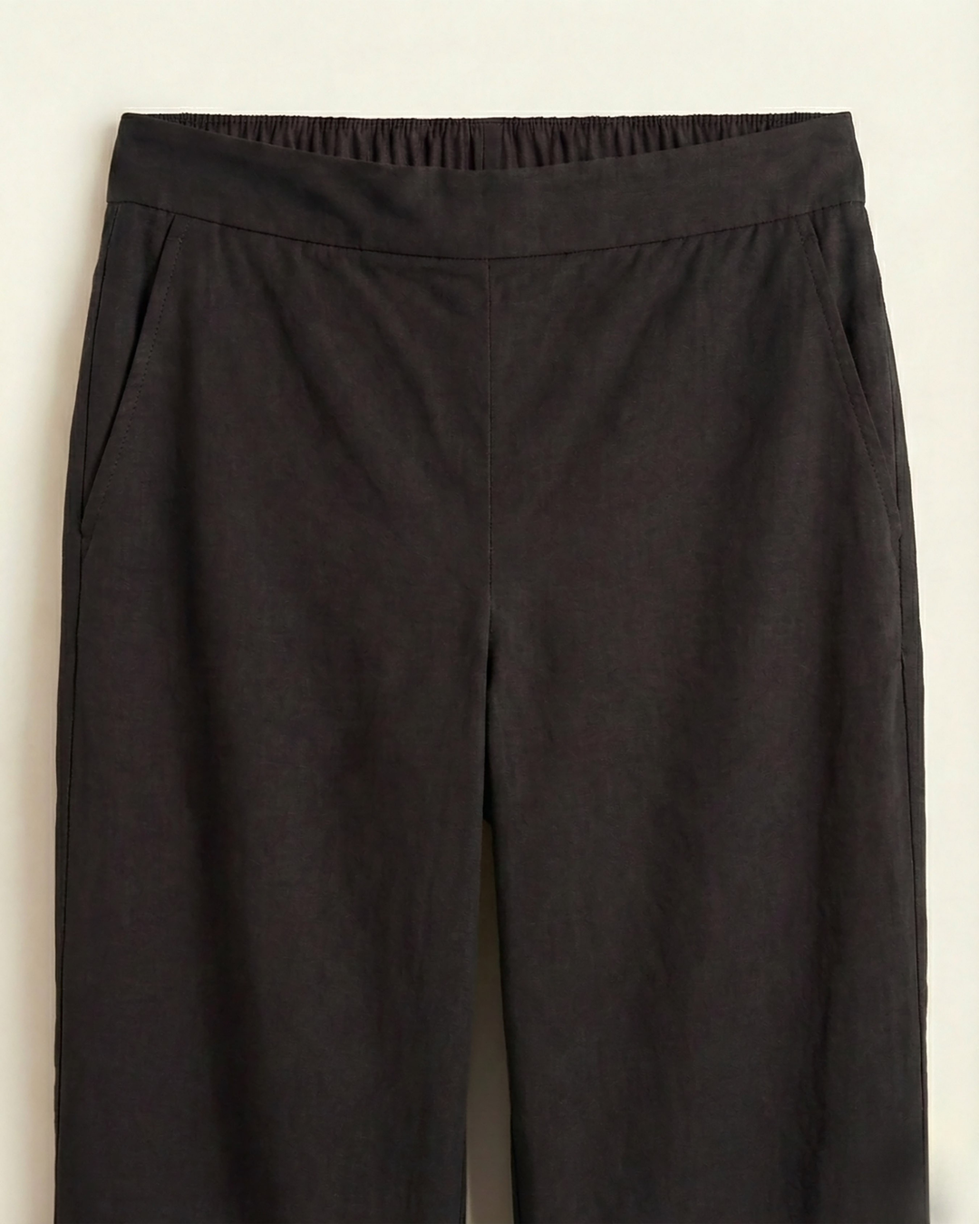 Soni Black Cotton Straight Pants