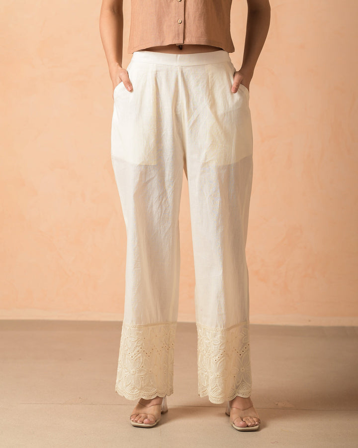 Kairo Cream Cotton Solid Straight Pants