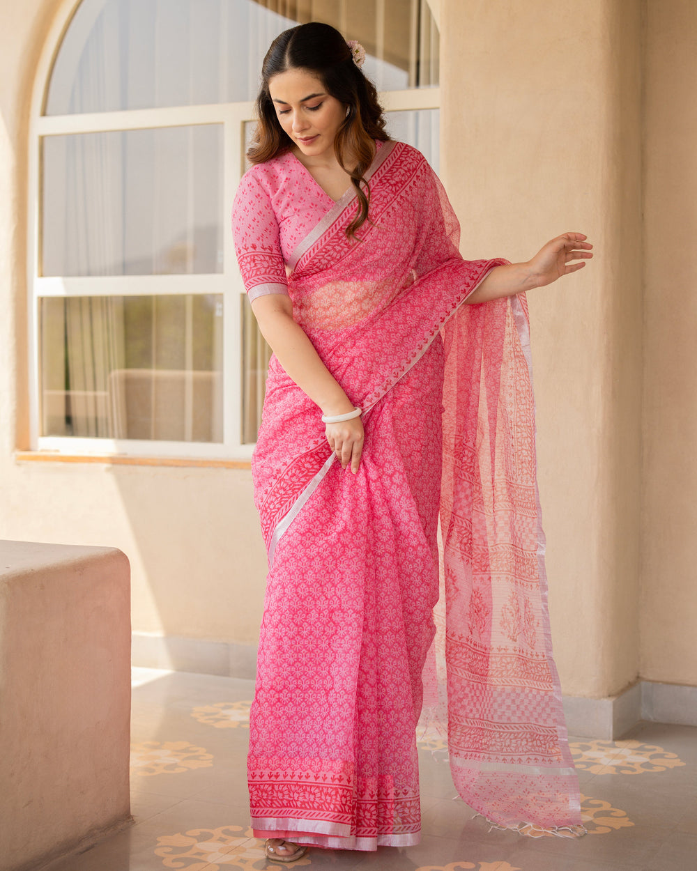Charnika Pink Doria Printed Saree