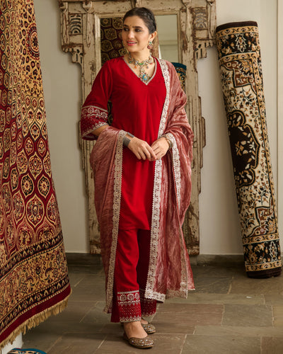 Dariki Red Embroidered Velvet Suit Set