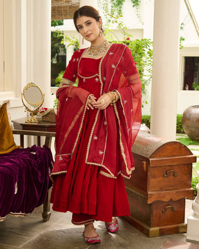 Viti Red Embroidered Velvet Suit Set