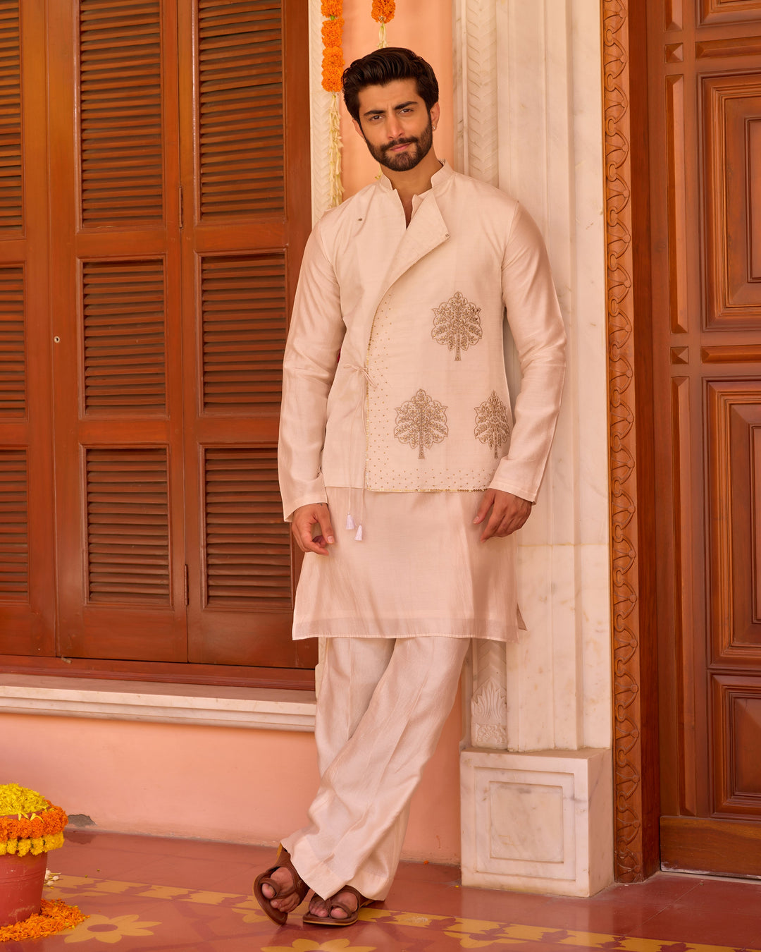 Geet Off-White Chanderi Embroidered Jacket And Kurta Set