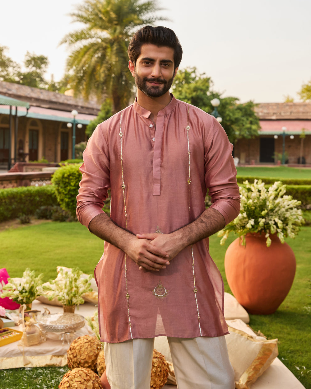 Avneesh Mauve Chanderi Embroidered Kurta