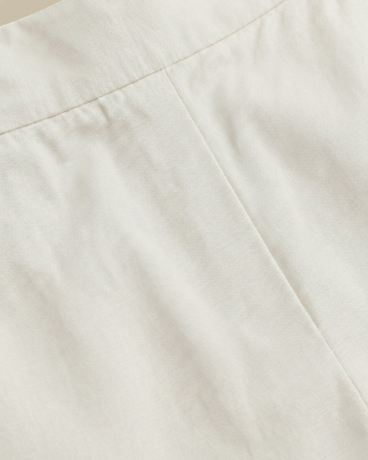 Kriya Off White Cotton Solid Straight Pants