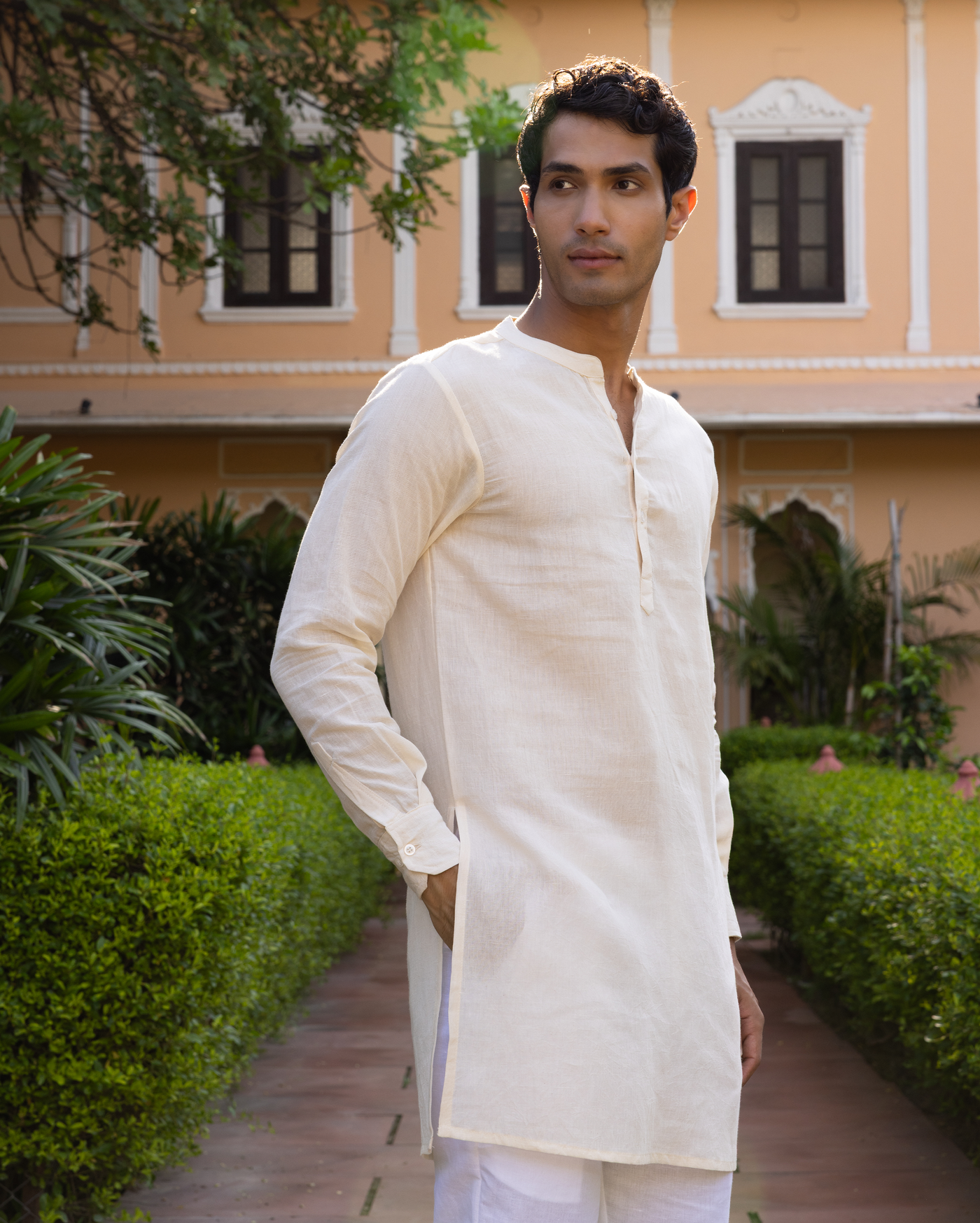 Rajendra Off white Solid Linen Kurta