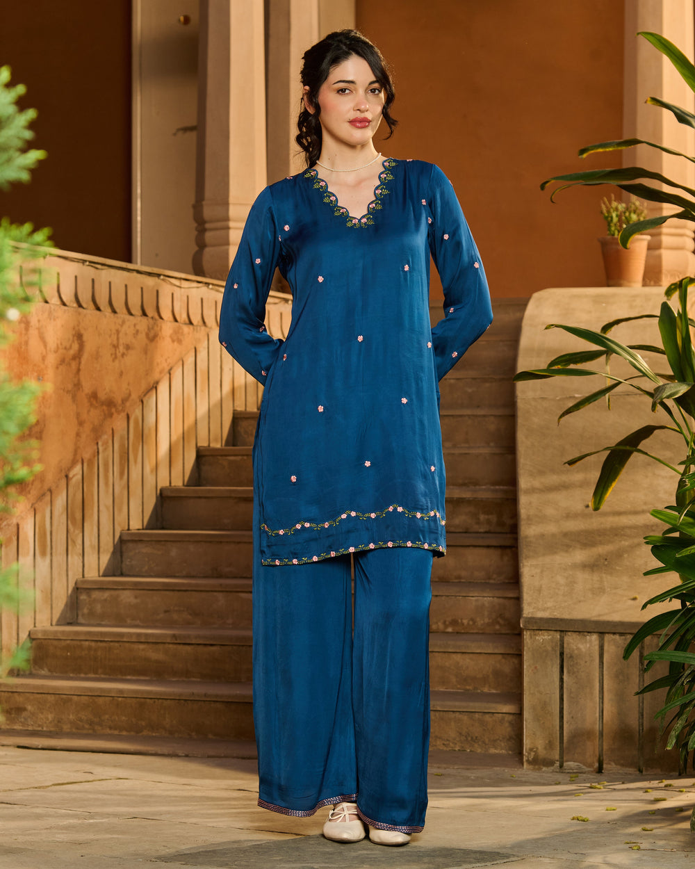 Zuri Blue Embroidered Crepe Kurta Set
