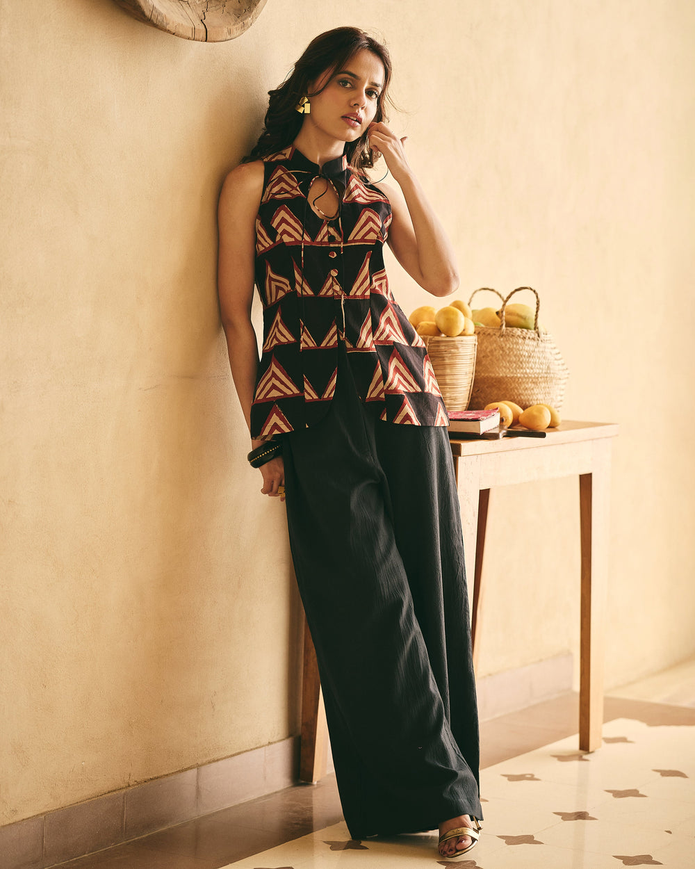 Kaile Black And Beige Cotton Printed Coord Set