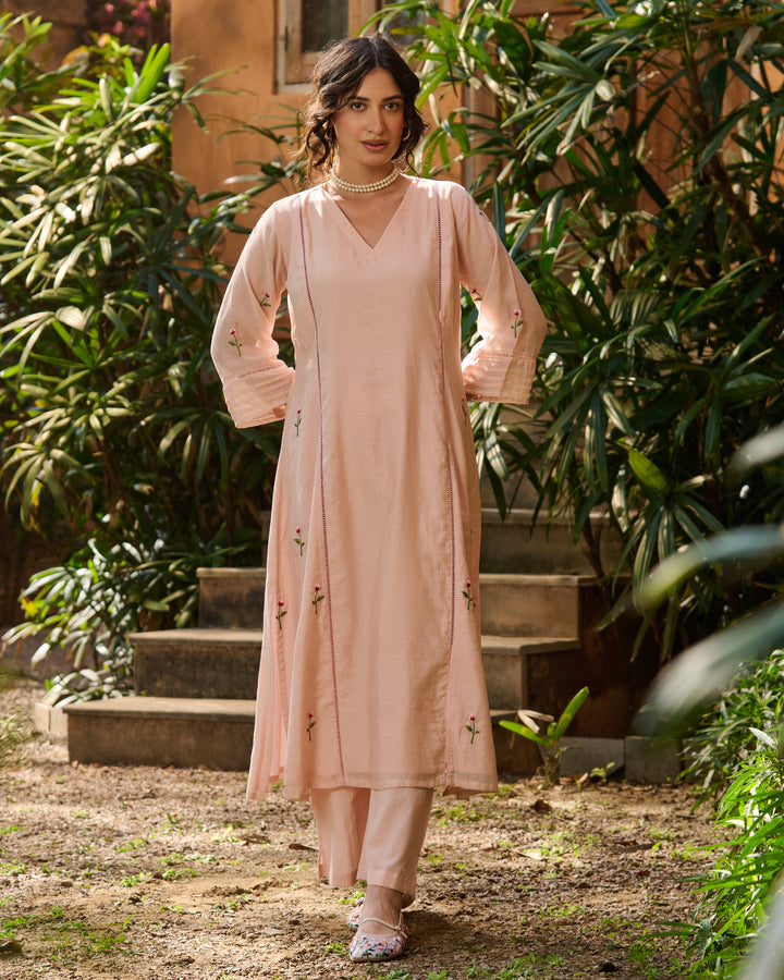 Lina Peach Embroidered Cotton Checks Kurta Set