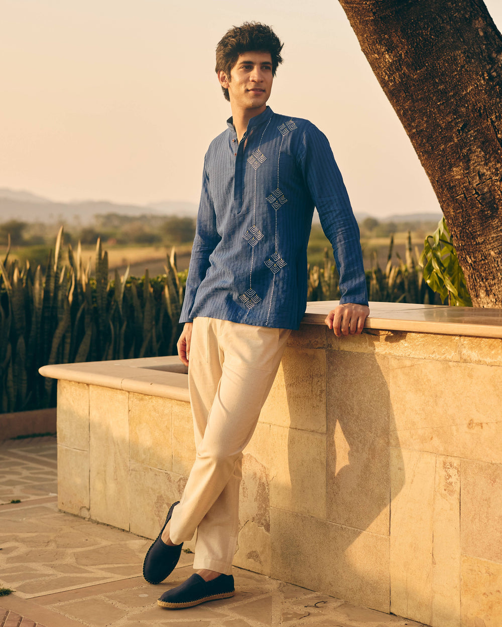 Vero Blue Cotton Dobby Embroidered Shirt