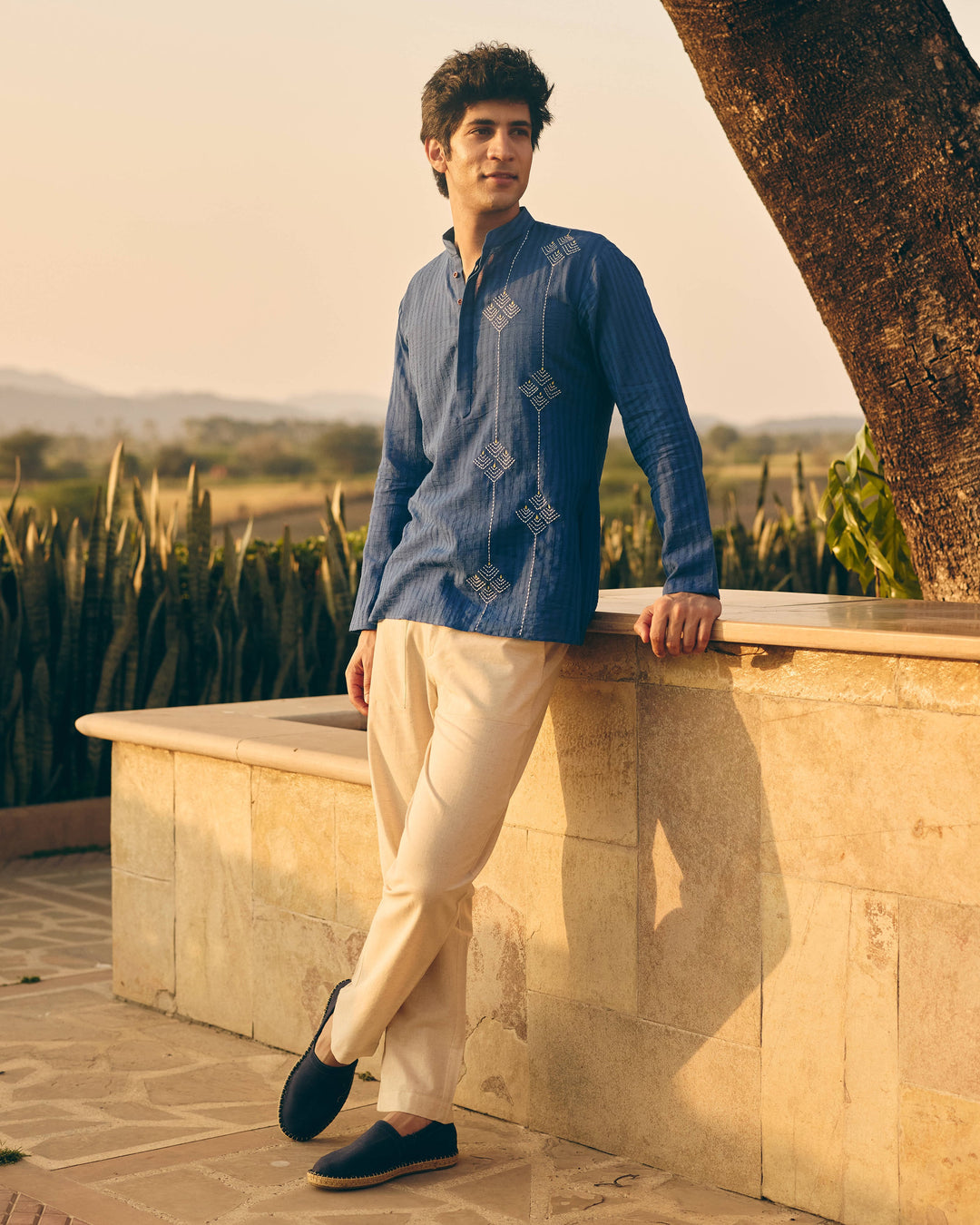 Vero Blue Cotton Dobby Embroidered Shirt