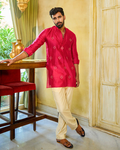 Manik Pink Embroidered Chanderi Kurta