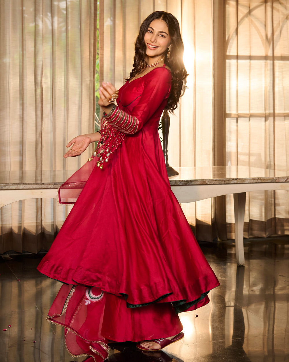 chinese dress ladies Karva Chauth Ke Liye Dress For Girls 2023