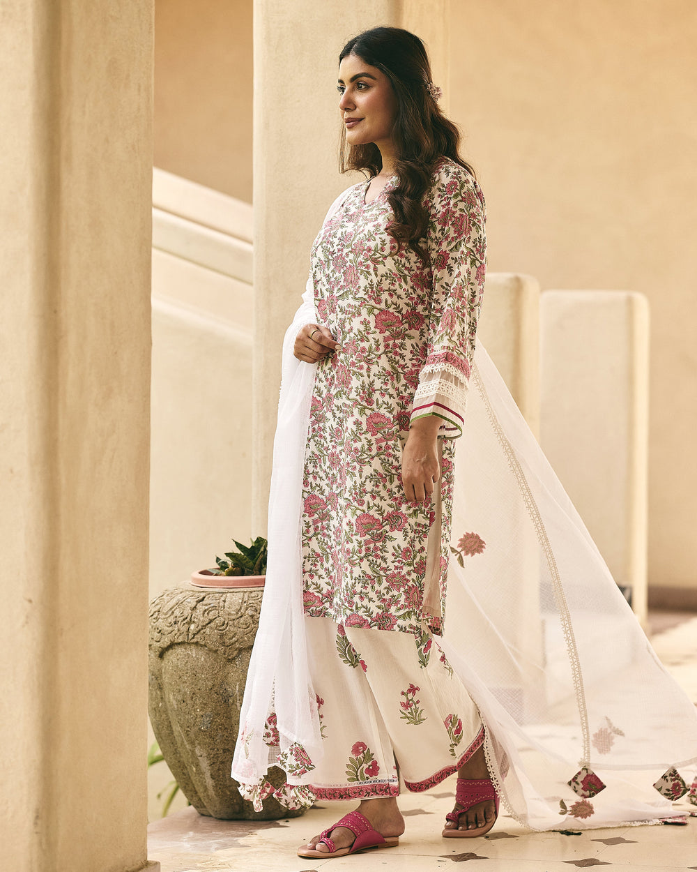 Sasha White Cotton Printed Suit Set
