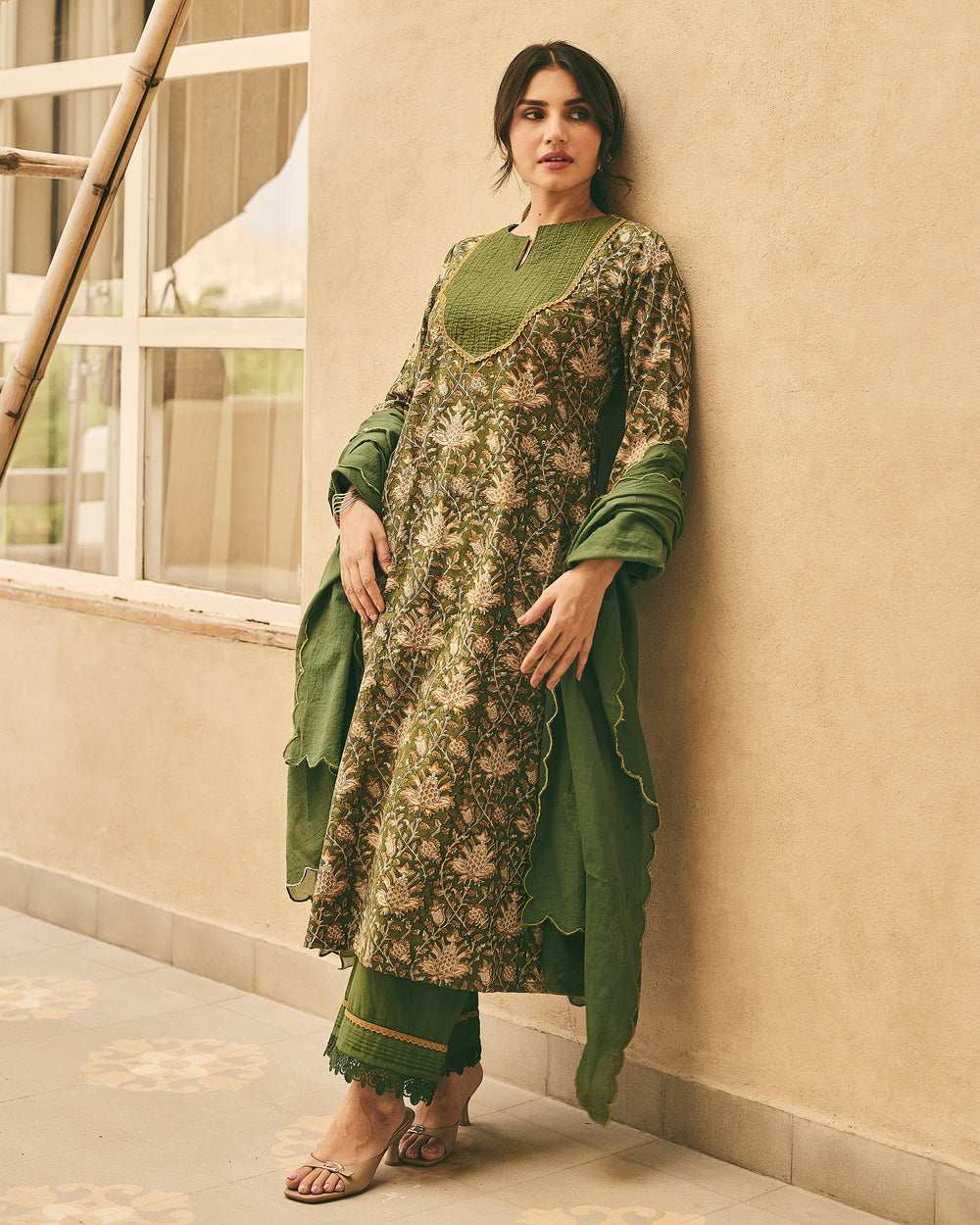Kalyaa Green Cotton Printed Suit Set