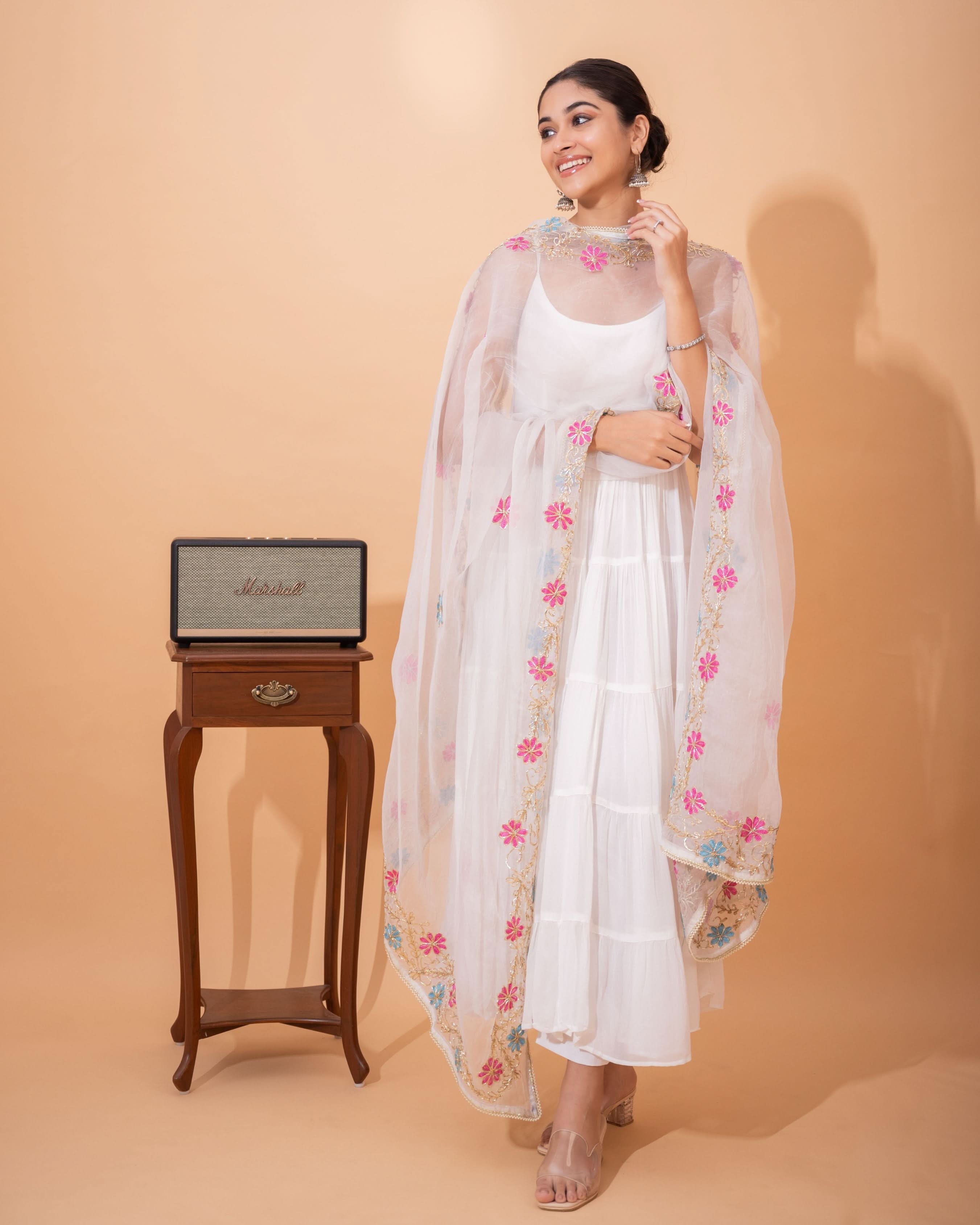 Shop Swedha Gotapatti Goergette Suit Set for Women Online in India at ...
